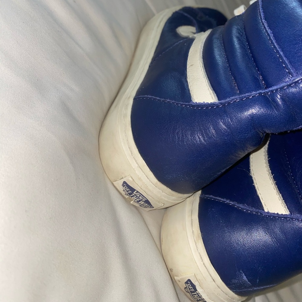 navy leather high top Vans